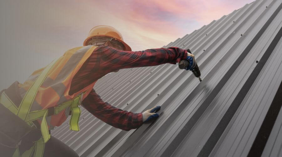 Professional gutter cleaning in De Ruyter, NY